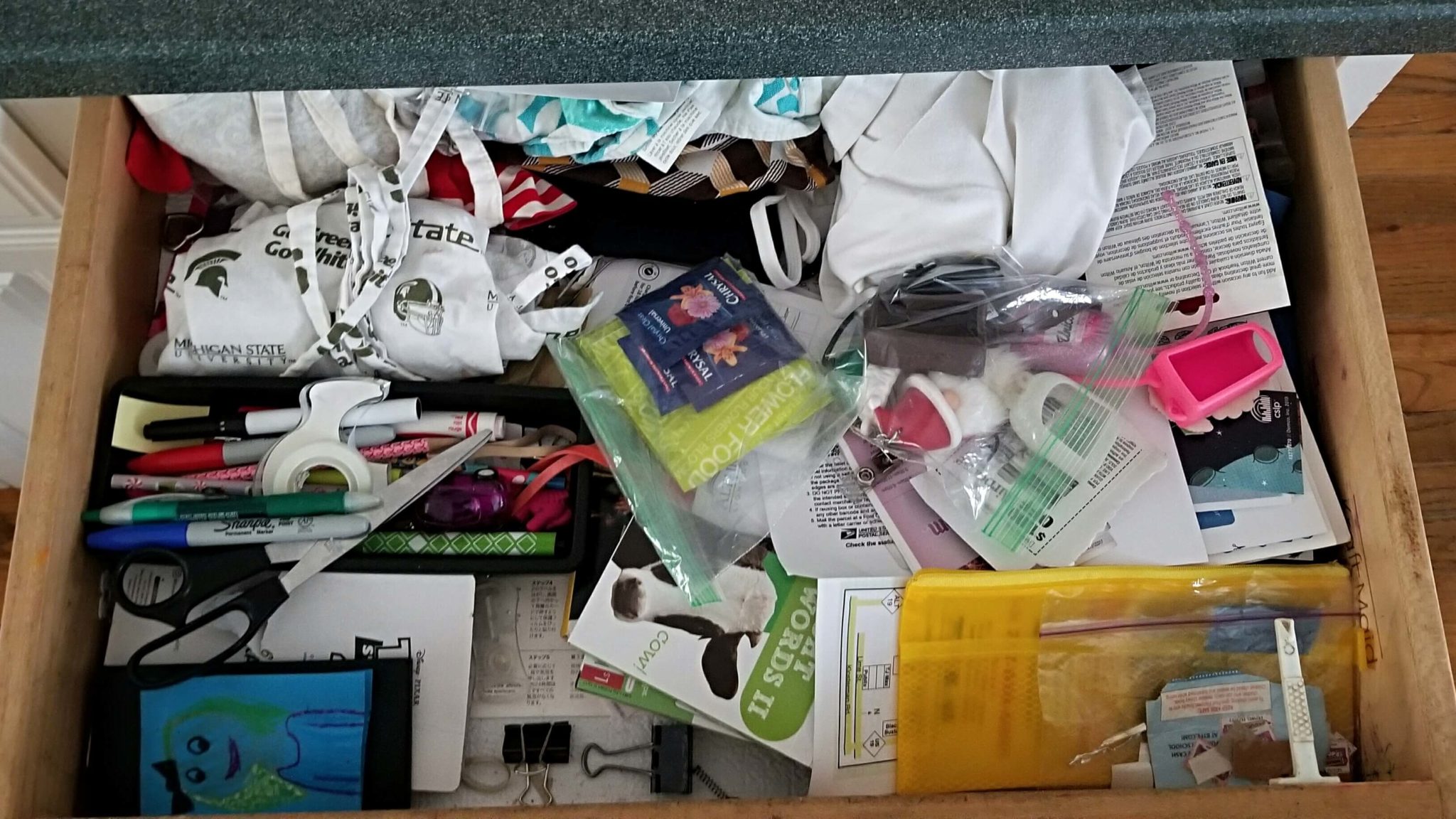 How to Organize Your Junk Drawer Fast and Cheap messy drawer