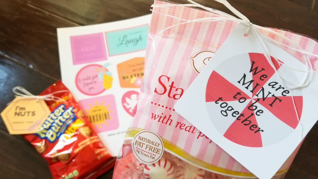 Free Valentines Printable Cards for 14 days of gift giving