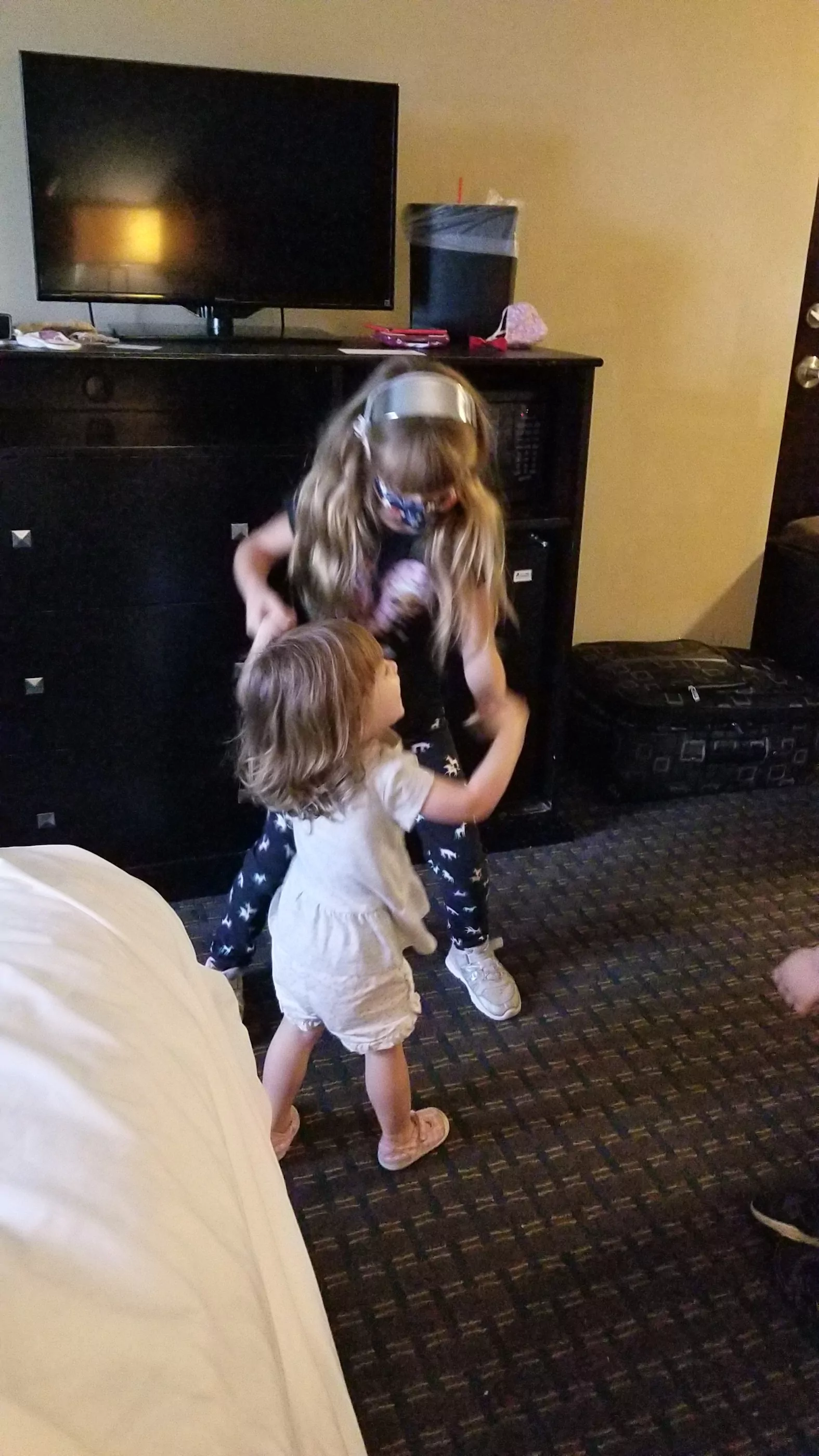 fun things to do in a hotel with kids dance party